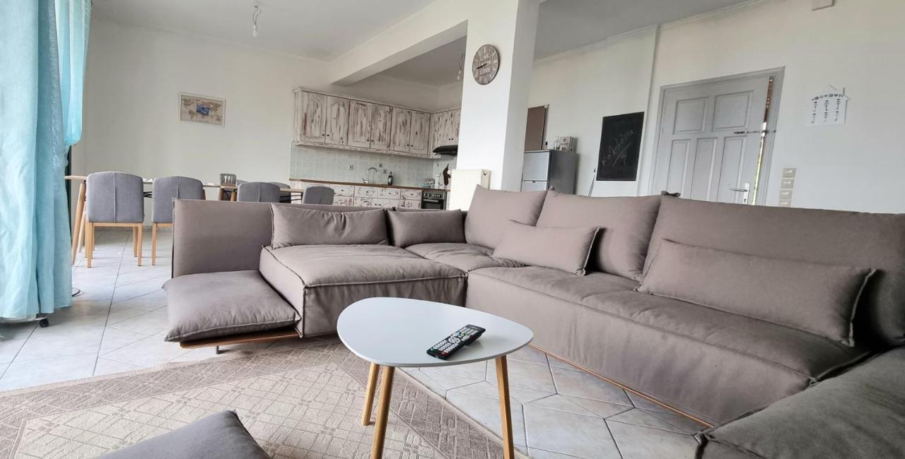 Sea View Apartment Alykes Potamou Bagian luar foto