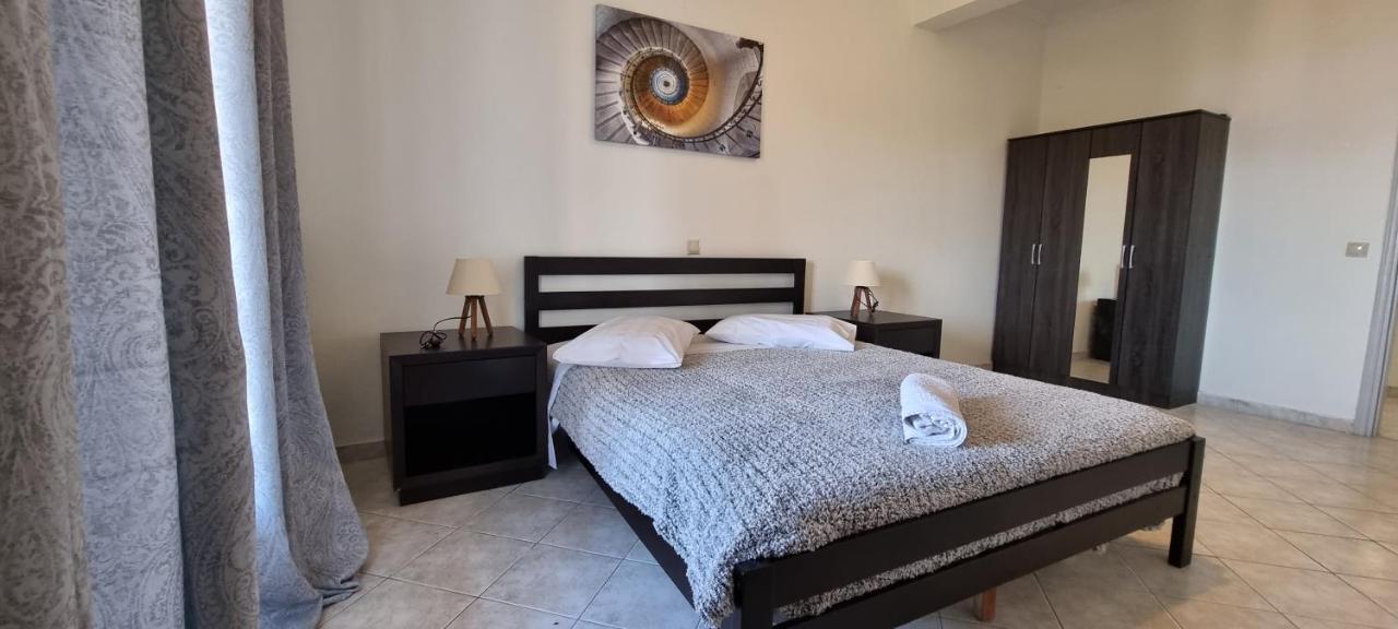 Sea View Apartment Alykes Potamou Bagian luar foto